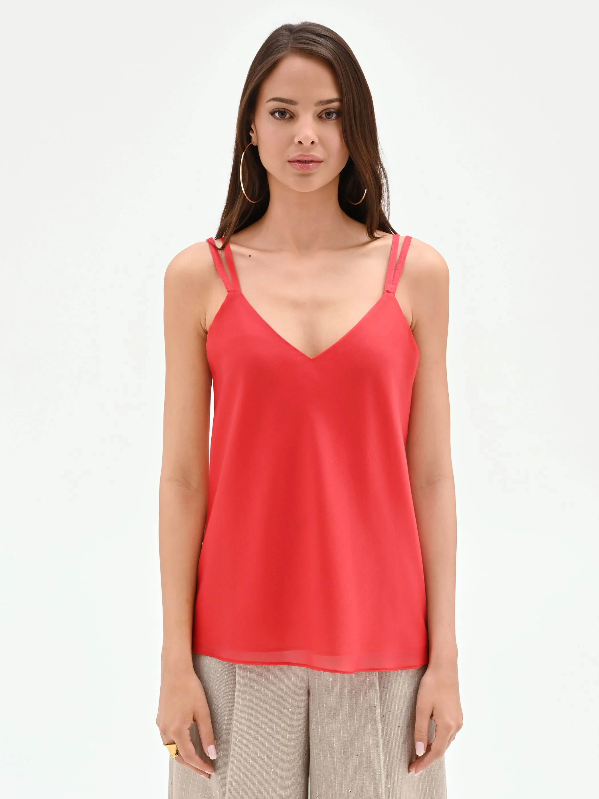 Top rosso fragola con doppie spalline - Image 3